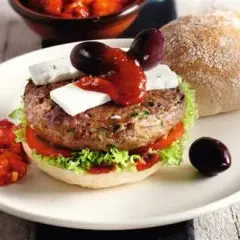 Jak smażyć burgery wołowe, aby były soczyste i pełne smaku