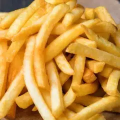 Jak zrobić frytki, żeby były chrupiące - sprawdzone sposoby na sukces