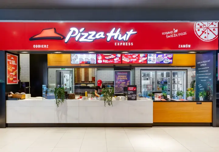 Pizza Hut Express z ofertą dla studentów. Zamów świeżą pizzę i skorzystaj ze zniżki studenckiej.