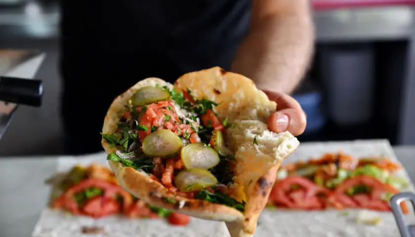 Ile gram ma kebab? Odkryj wagi różnych rodzajów kebabów