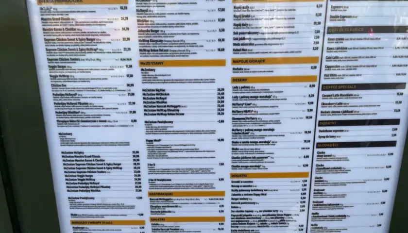 Menu McDonald's z cenami. Znajdziesz tu ofertę promocyjną, McZestawy, napoje, desery i wiele więcej. Sprawdź cenę tostów i innych przysmaków!