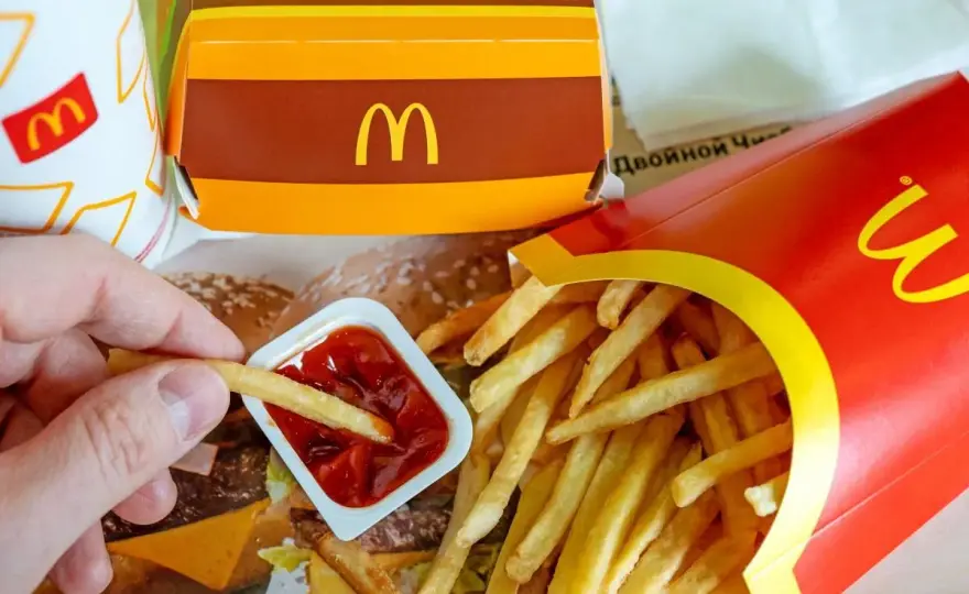 McDouble kalorie - Ile kalorii ma ten burger i czy warto go wybrać?
