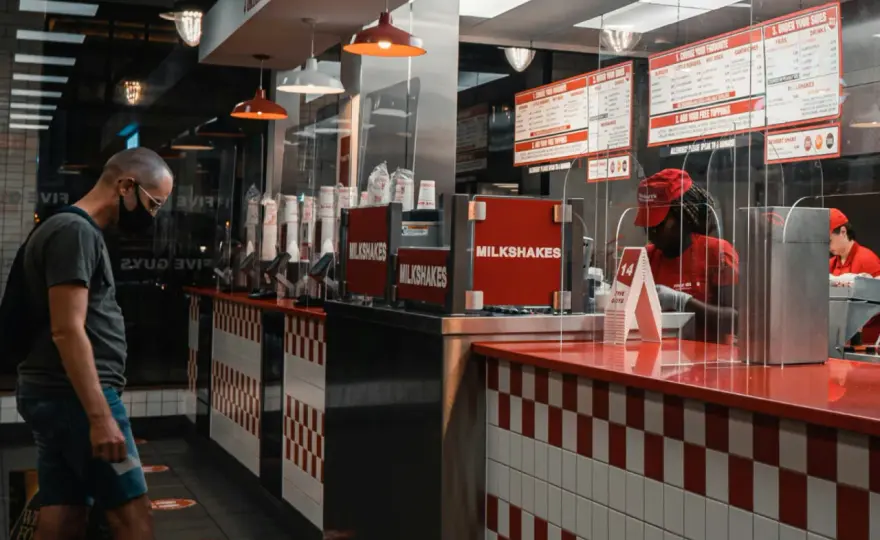 Five Guys w Polsce - czy już działa i czym się wyróżnia?