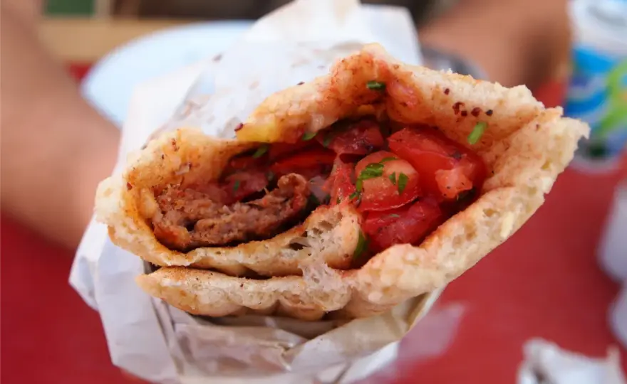 Turecki kebab - jak odróżnić rodzaje i zrobić go idealnie w domu?