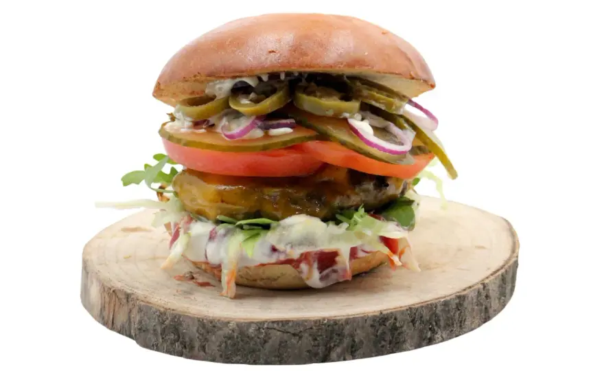 Burger z jalapeño - Ile ma kalorii? Prawda o kcal!