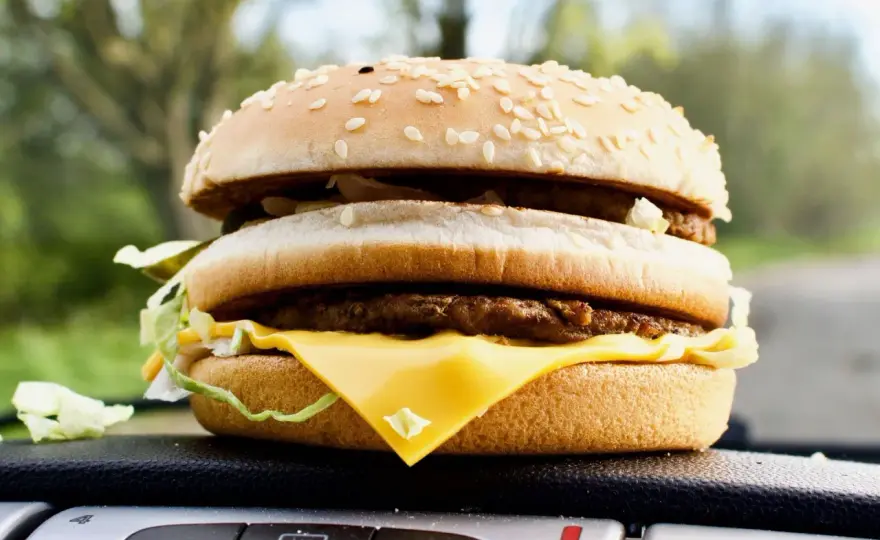 Domowy Big Mac - Przepis na idealny smak jak z fast foodu