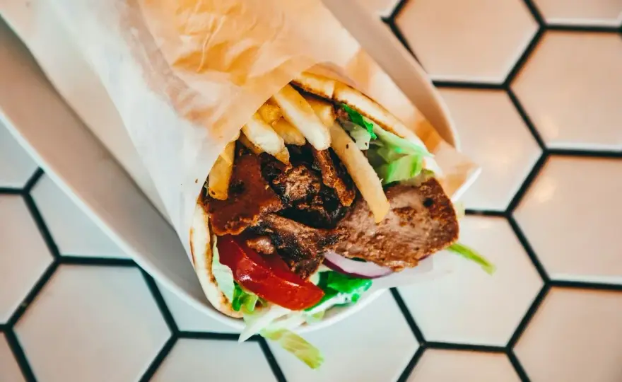 Ile waży tortilla? Typowe gramatury i jak je dobrać
