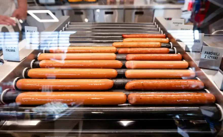 Hot dog z Orlenu - Ile ma kalorii? Wybierz mądrze!