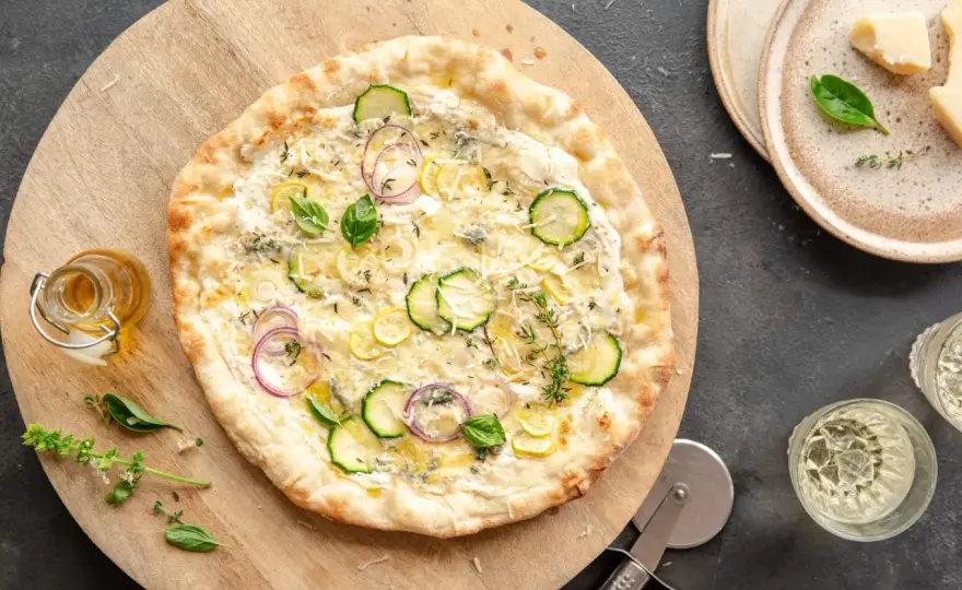 Pizza bianca - Jak upiec idealną białą pizzę bez błędów?