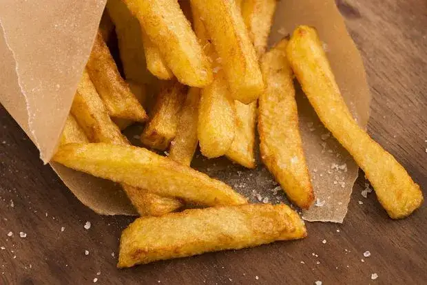 Zdjęcie Jak zrobić frytki jak z Maka – idealne i chrupiące w domu