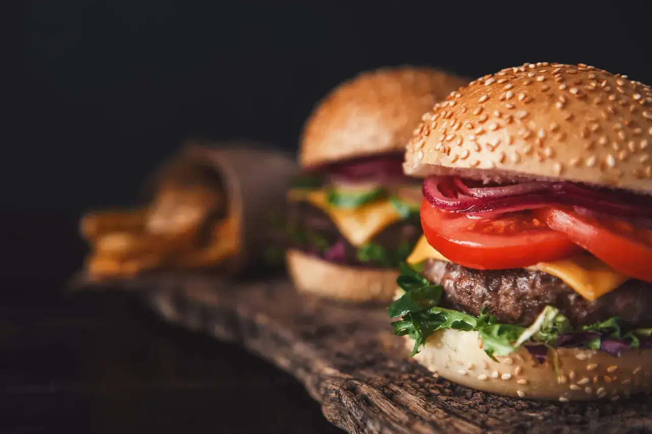 Zdjęcie Jak zrobić dobre burgery, które zachwycą każdego smakosza